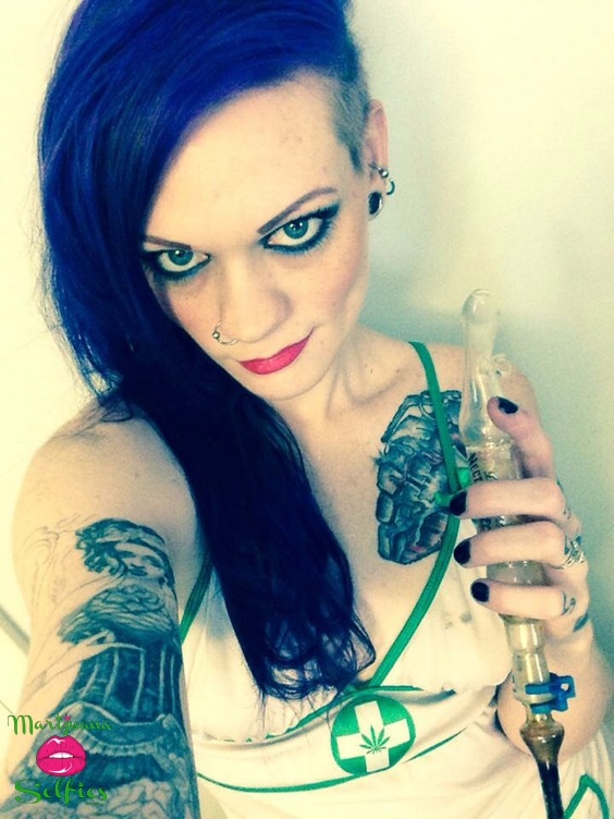 Veronica Renee Selfie No. 1234 - Marijuana Selfies