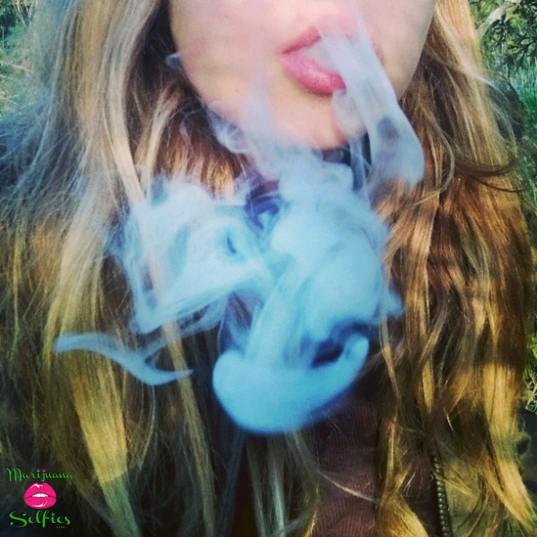 Milena Walpert Selfie No. 2540 - Marijuana Selfies