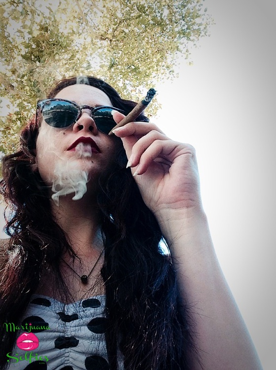 Alexandria Bruton Selfie No. 364 - VOTE for this Marijuana Selfie!