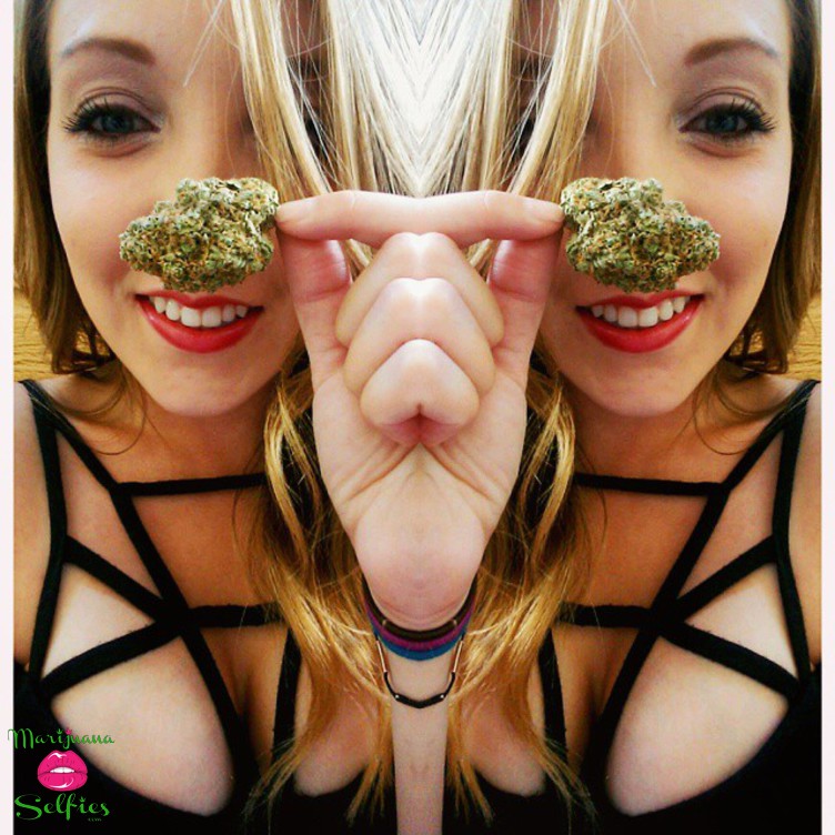 Anonymous Selfie No. 4237 - Marijuana Selfies