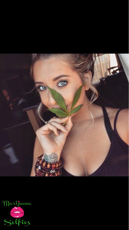 Janette Dahl Selfie No. 6441 - Marijuana Selfies