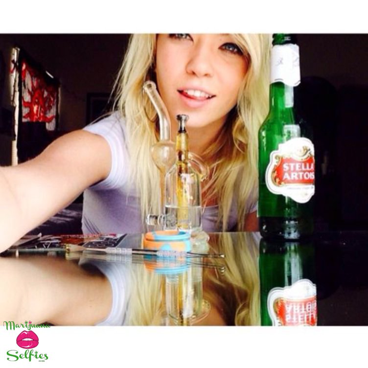 Barbie Dahl Selfie No. 6668 - VOTE for this Marijuana Selfie! 