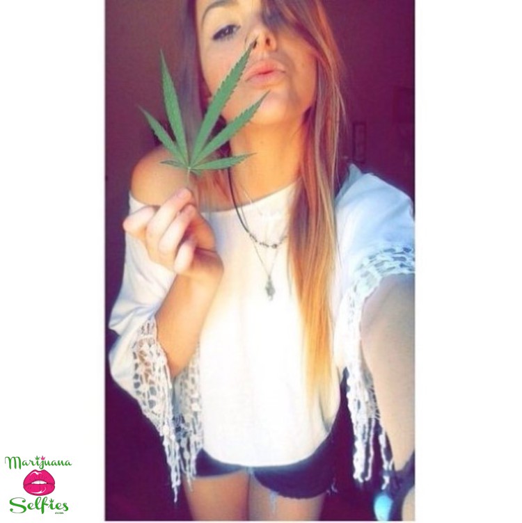 Janette Dahl Selfie No. 7968 - Marijuana Selfies