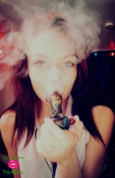 Janette Dahl Selfie No. 8870 - Marijuana Selfies