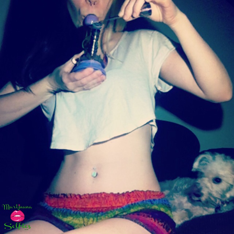 Megan Beepbop Selfie No. 937 - Marijuana Selfies